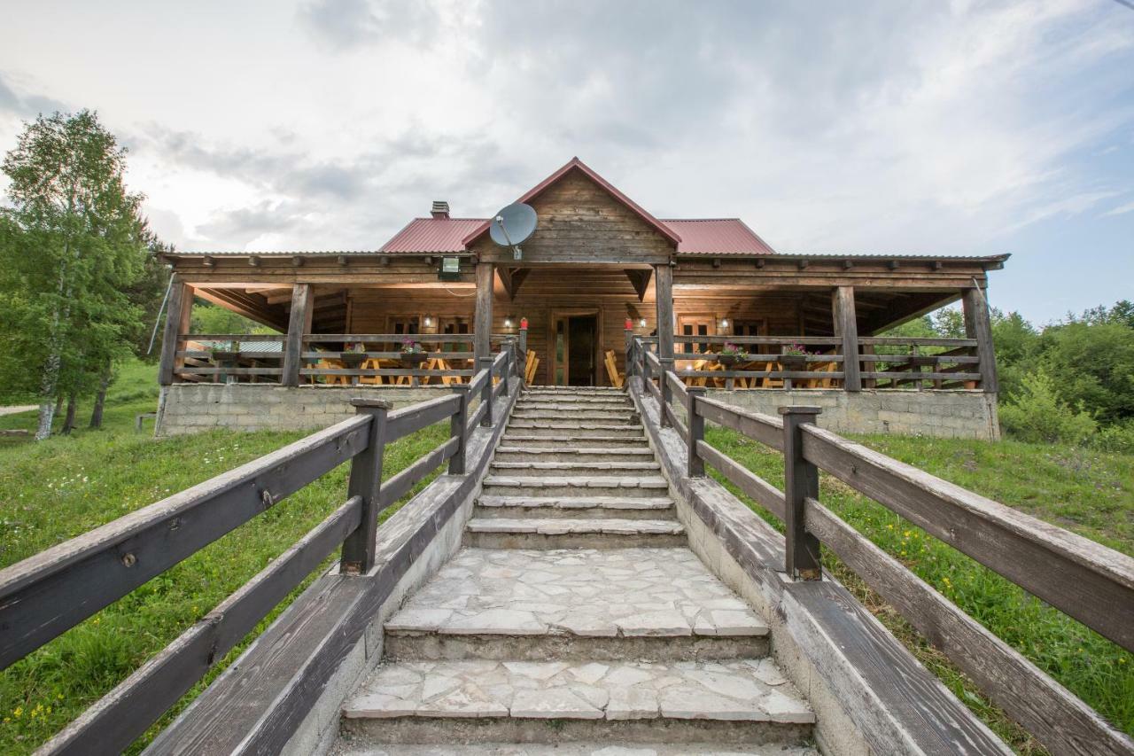 Etno Village Vojnik Savnik Buitenkant foto