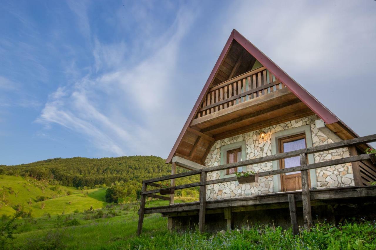 Etno Village Vojnik Savnik Buitenkant foto